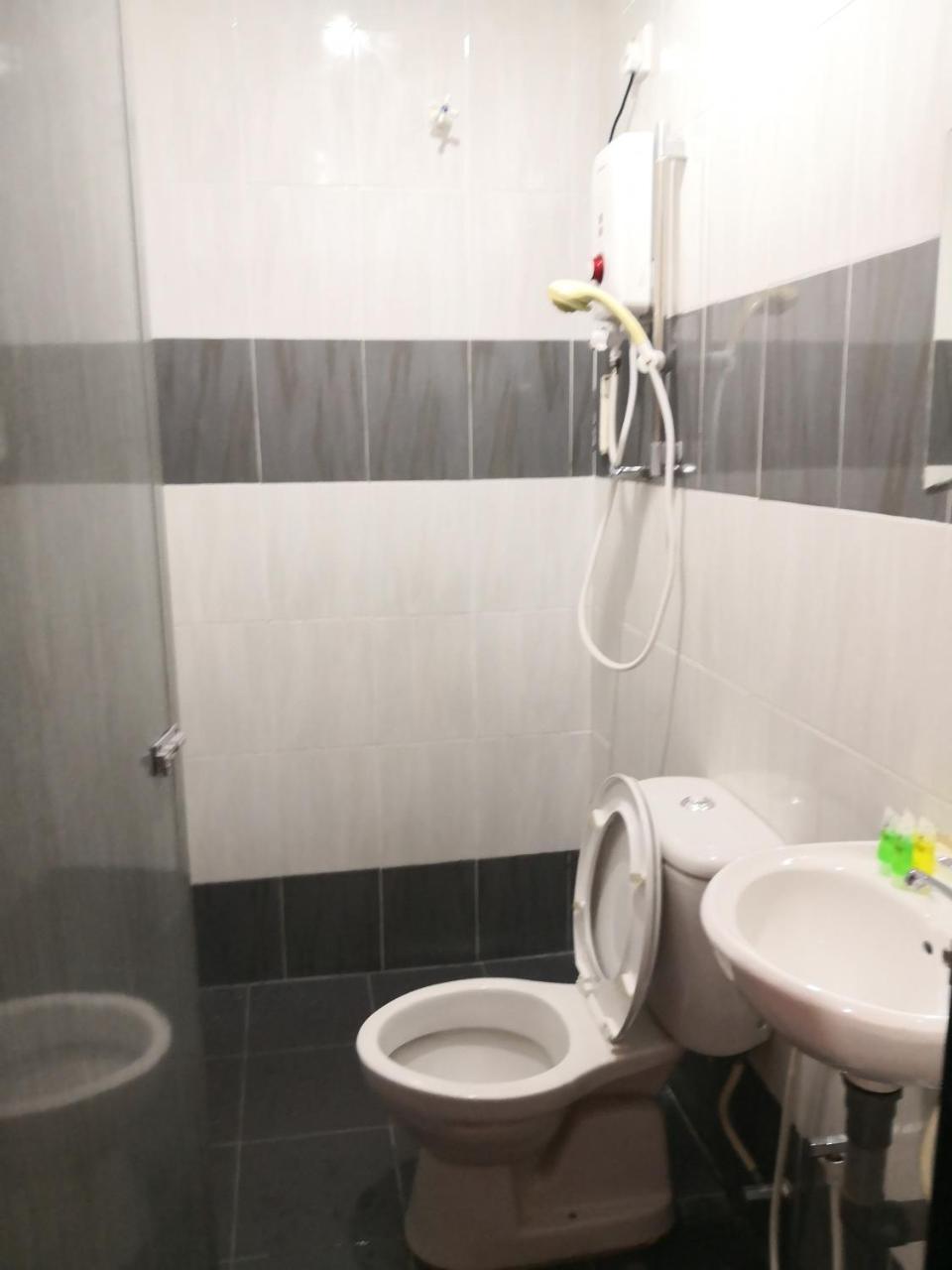 Hotel Lean Fatt Ipoh Buitenkant foto
